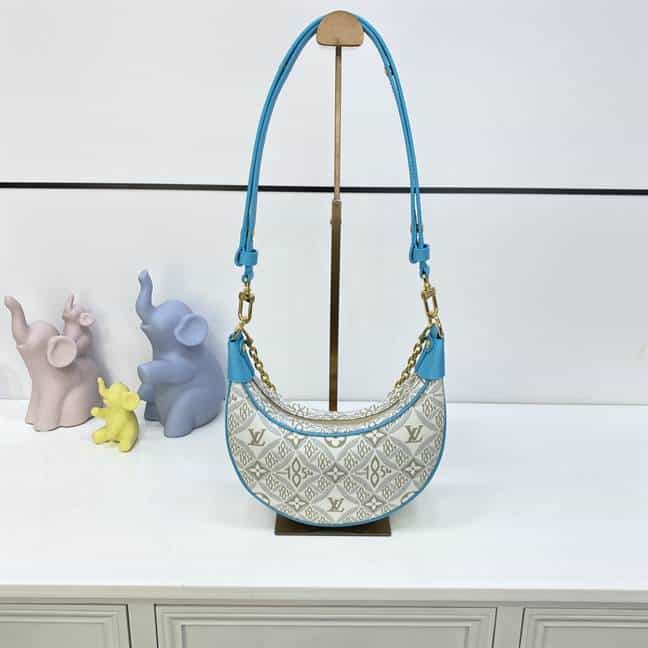 Louis Vuitton Loop - LHB537 - 3