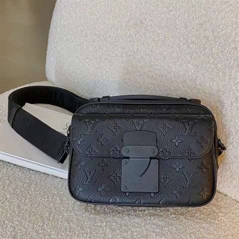 Louis Vuitton Outdoor Bumbag - LMB319 - 3