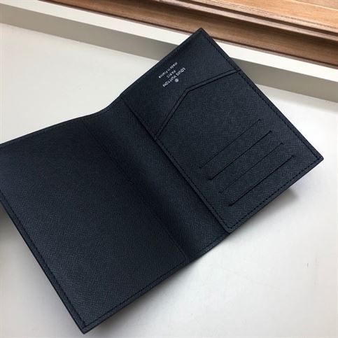 Louis Vuitton Passport Cover - WPR087 - 7