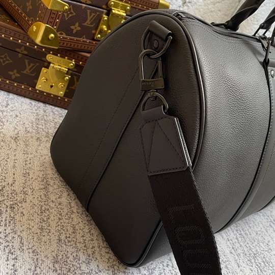 Louis Vuitton Keepall Bandoulière 40 - LDB120 - 7