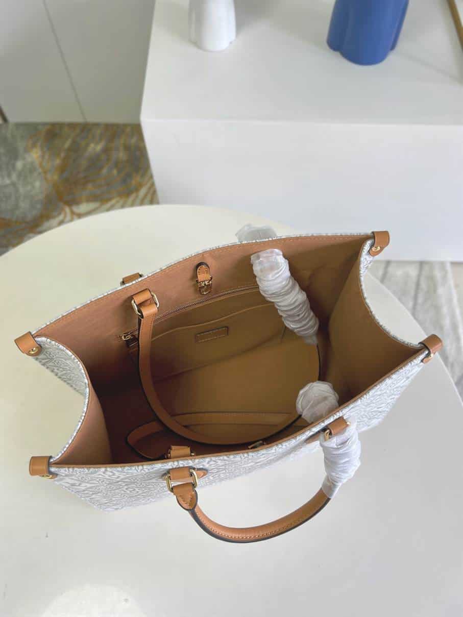 Louis Vuitton Onthego MM - LTB536 - 5