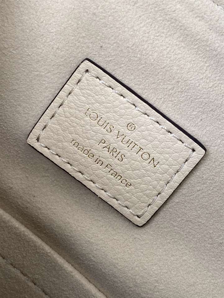 Louis Vuitton Marshmallow - LHB389 - 6