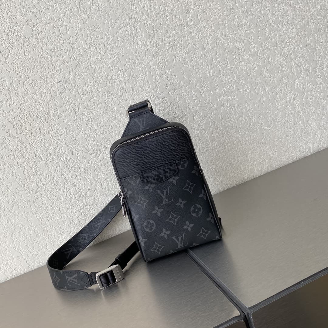 Louis Vuitton Outdoor Slingbag - LMB172 - 2