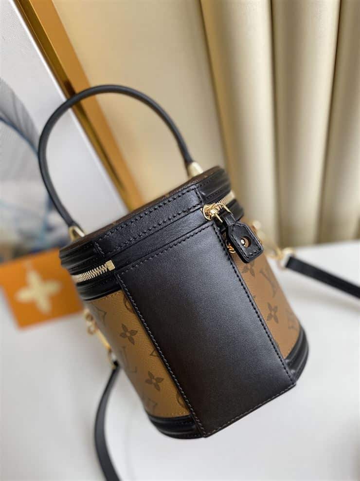 Louis Vuitton Cannes - LHB442 - 3