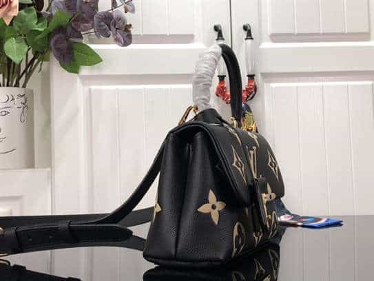 Louis Vuitton Madeleine BB handbag - LHB665 - 3