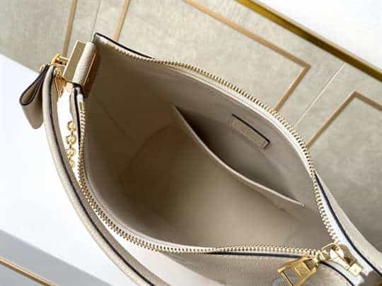 Louis Vuitton Marshmallow - LHB389 - 4