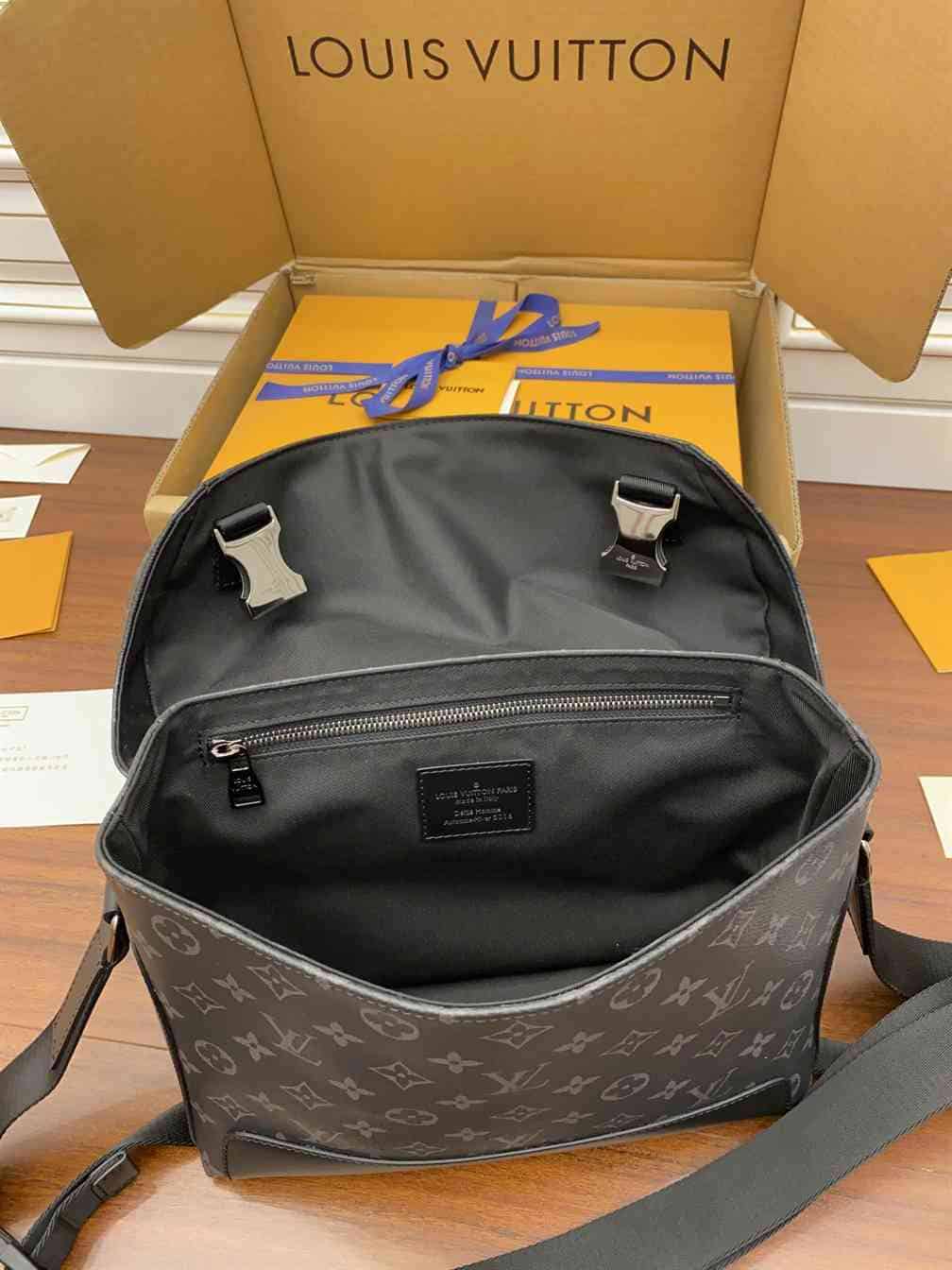 Louis Vuitton Messenger PM Voyager Bag - LMB321 - 4