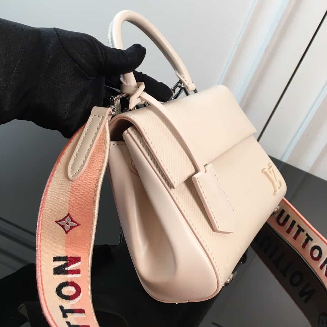 Louis Vuitton Cluny Mini - LHB479 - 4