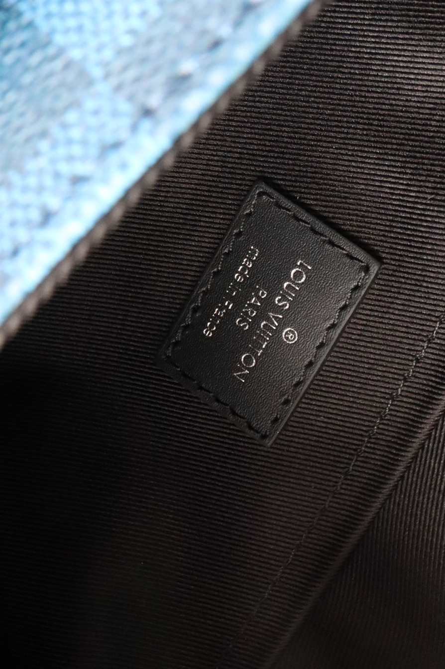 LOUIS VUITTON DAMIER INFINI CLUTCH - LMB335 - 4