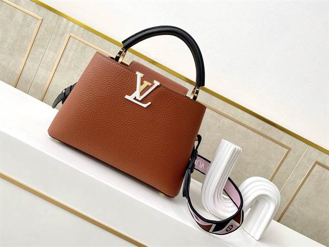 Louis Vuitton Capucines BB Capucines - LHB494 - 2