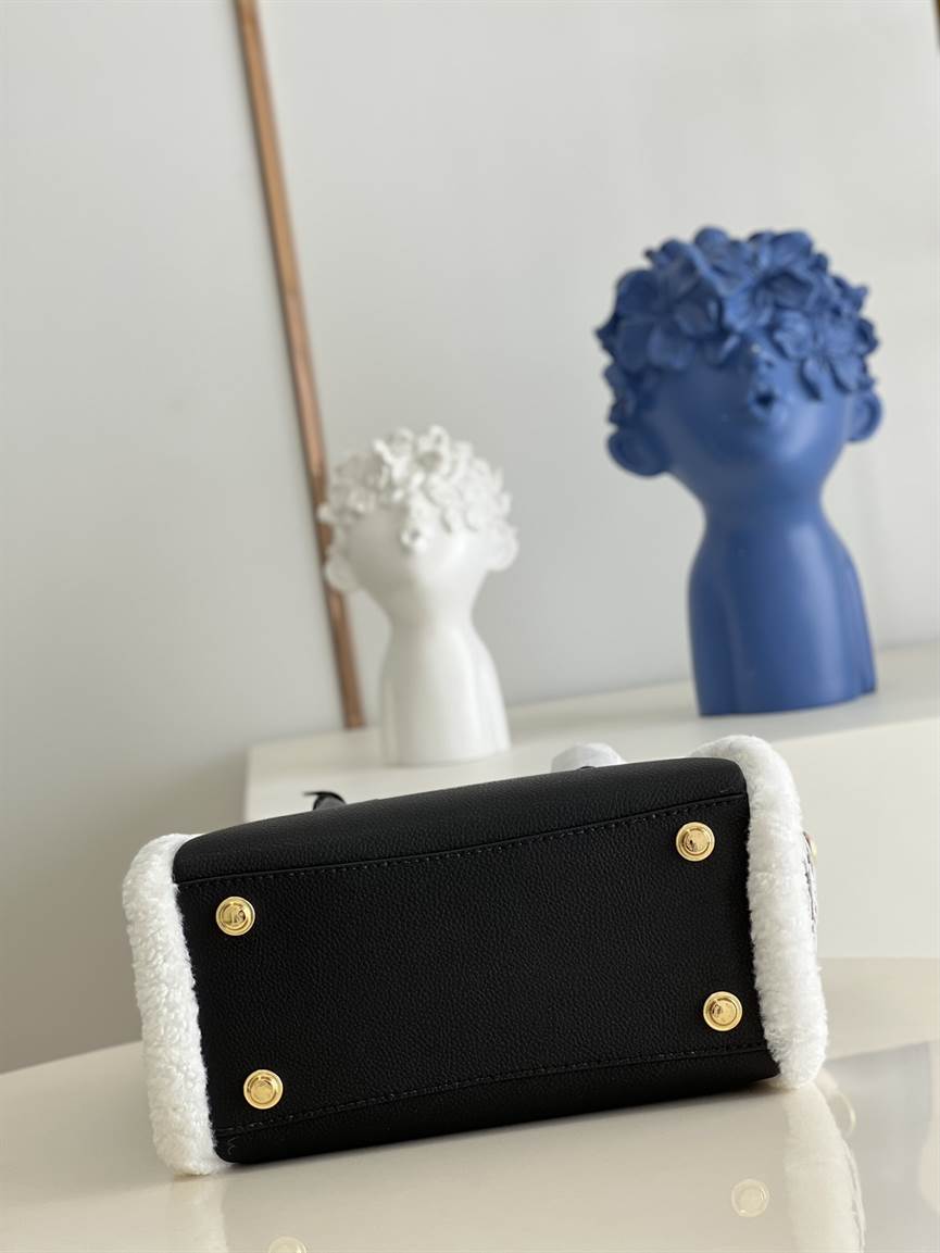 Louis Vuitton On My Side MM High End Leathers Black - LHB461 - 6