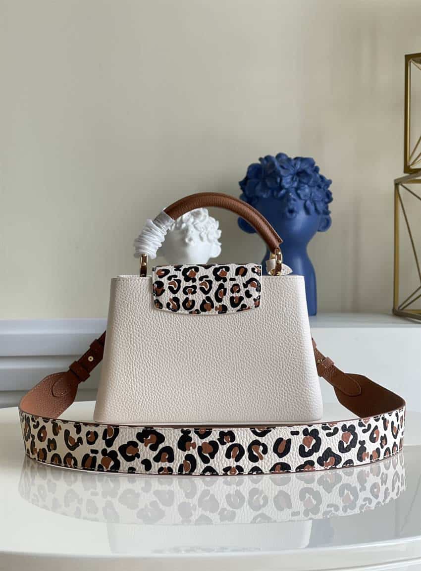 Louis Vuitton Capucines BB - LHB555 - 3