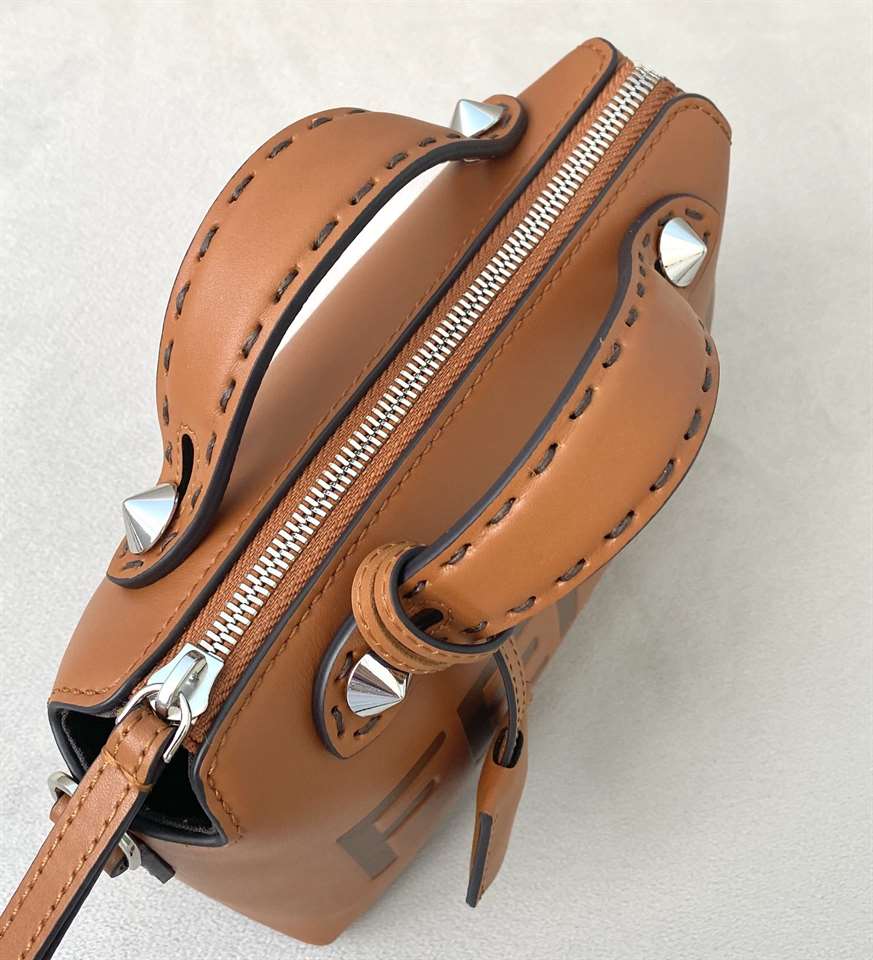 FD Medium 8286 By The Way Handle Bag - FPD85 - 6