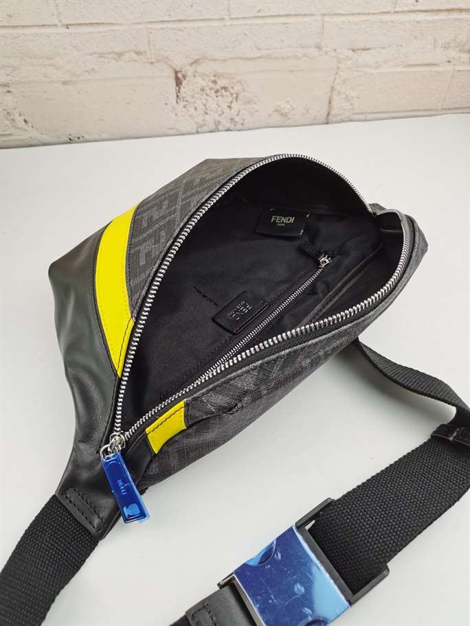Fendi Gray Fabric Belt Bag - FPD27 - 7