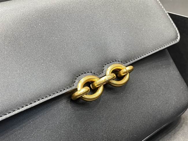 Le Maillon Satchel In Smooth Leather - YPS09 - 7
