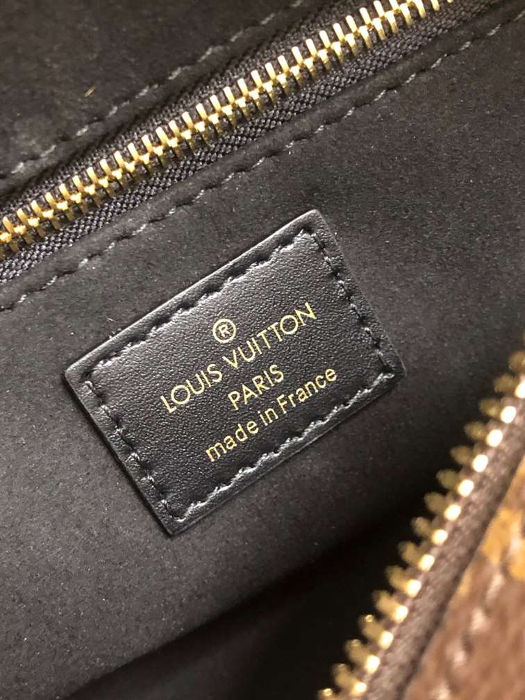 Louis Vuitton Petite Malle Souple - LHB356 - 4