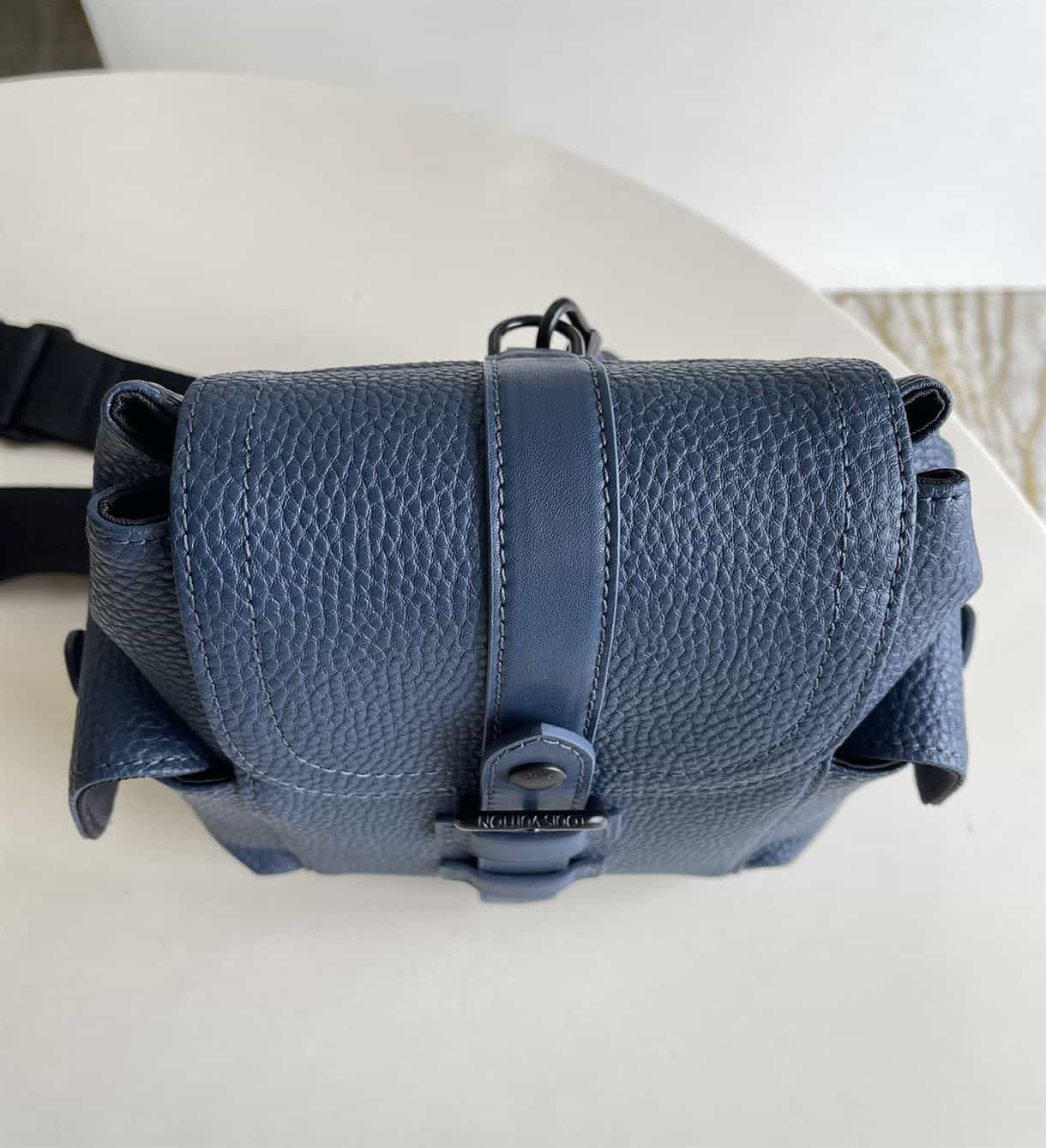 Christopher Xs LMB075 - 5