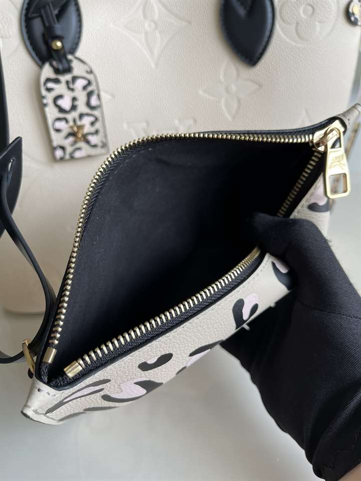 Louis Vuitton Neverfull Mm - LTB180 - 4