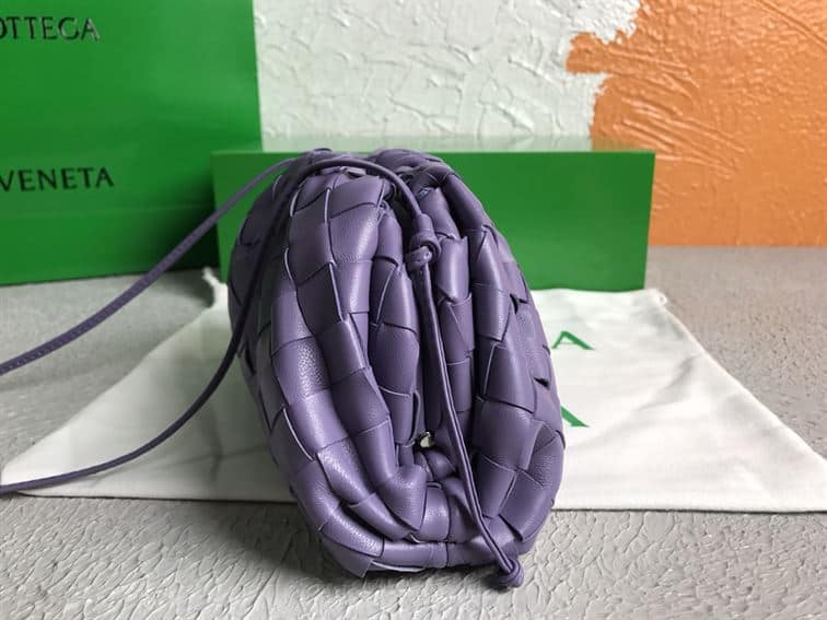 Bottega Veneta Women's Mini Pouch in Lavender - PBV25 - 6