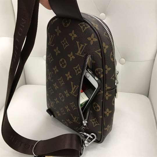 Louis Vuitton Avenue Sling Bag - LMB307 - 3