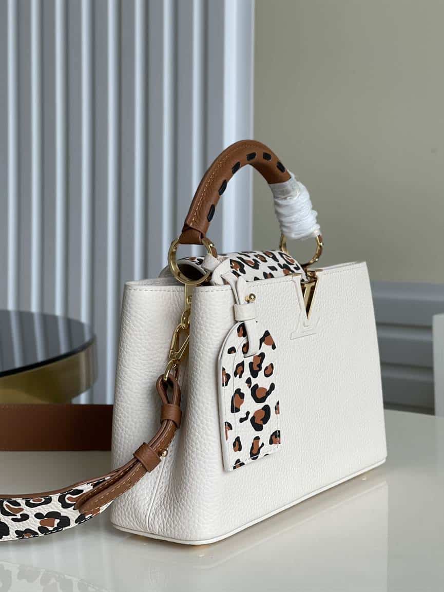 Louis Vuitton Capucines BB - LHB555 - 7