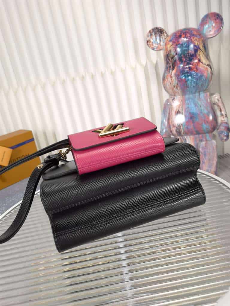 Louis Vuitton Twist MM handbag - LHB651 - 3