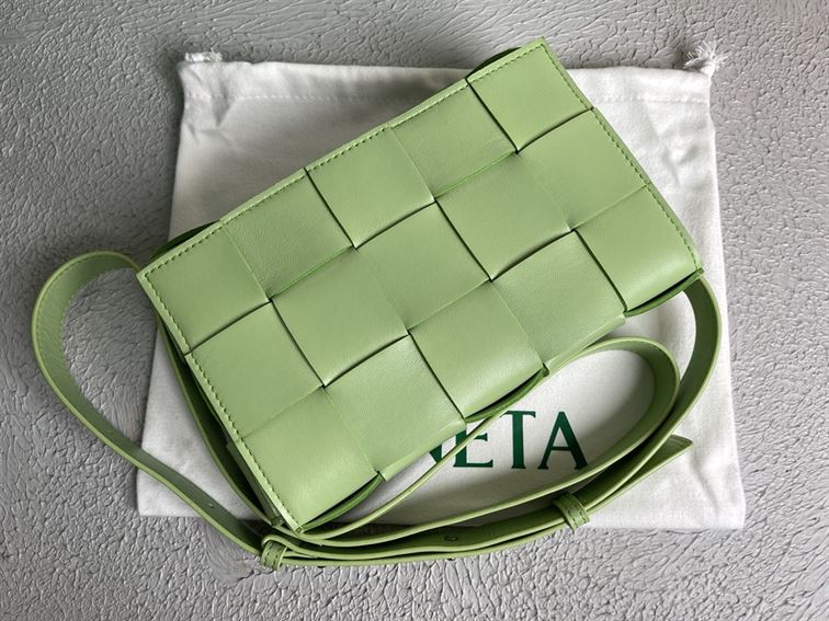 Bottega Veneta Women's Cassette in Pistachio - PBV10 - 5