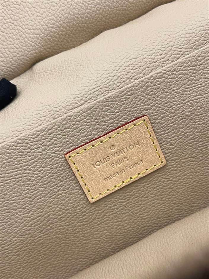 Louis Vuitton Square Bag - LHB437 - 6