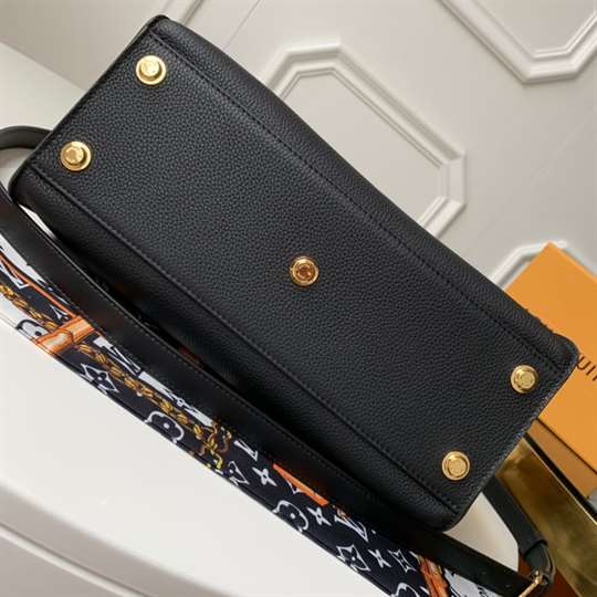 Louis Vuitton On My Side Mm - LTB160 - 4