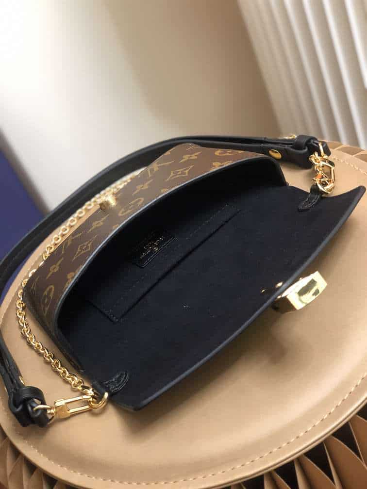 Louis Vuitton Padlock On Strap - LHB358 - 7