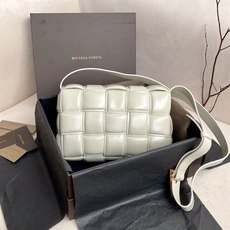 Bottega Veneta Women's Padded Cassette in Chalk - PBV11 - 2