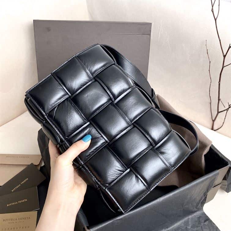 Bottega Veneta Women's Padded Cassette in Black - PBV12 - 7