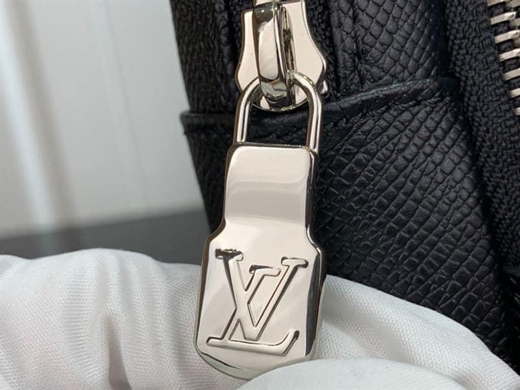 Louis Vuitton Avenue Sling Bag Black - LMB148 - 7