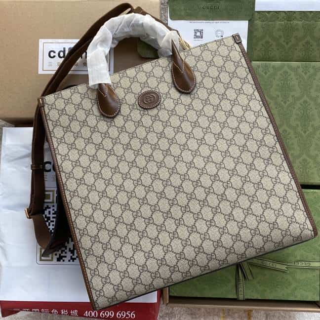 Medium tote with Interlocking G - GTB111 - 2