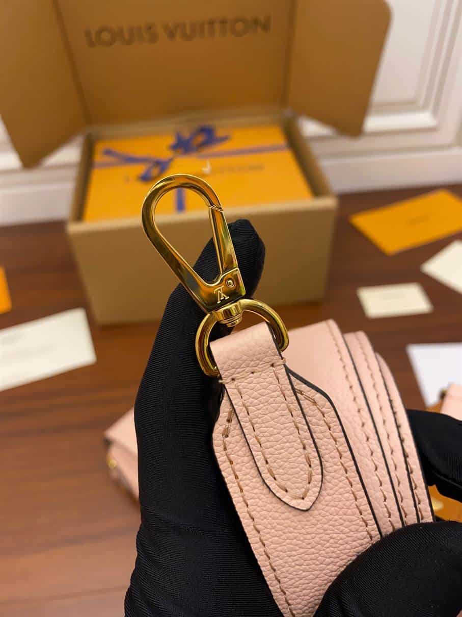 Louis Vuitton Lockme Tender - LHB471 - 5