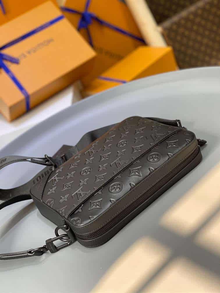 Louis Vuitton Duo Messenger Bag - LMB240 - 4