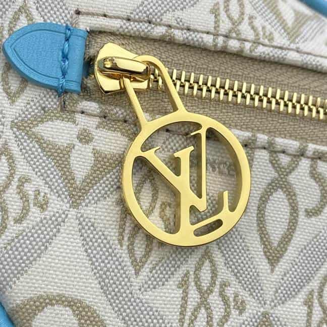 Louis Vuitton Loop - LHB537 - 6