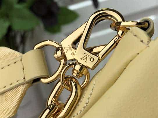 Wallet On Strap Bubblegram Leather - WPR133 - 5