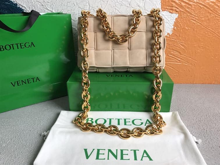 Bottega veneta Women's Chain Cassette in Porridge - PBV01 - 2