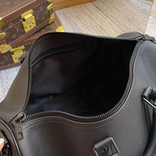 Louis Vuitton Keepall Bandoulière 40 - LDB120 - 6