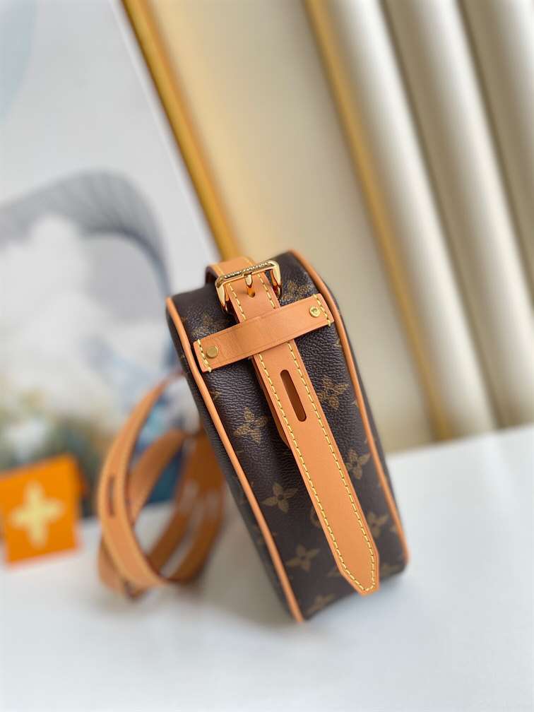 Louis Vuitton Game On Coeur - LHB200 - 6