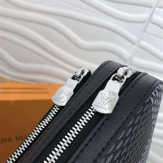 Louis Vuitton Outdoor Bumbag - LMB304 - 7