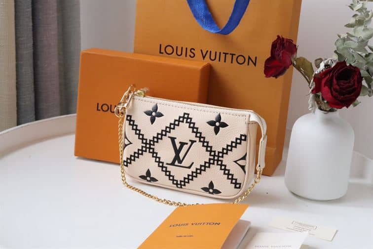 LOUIS VUITTON MONOGRAM EMPREINTE BRODERIES BAG - LHB620 - 1