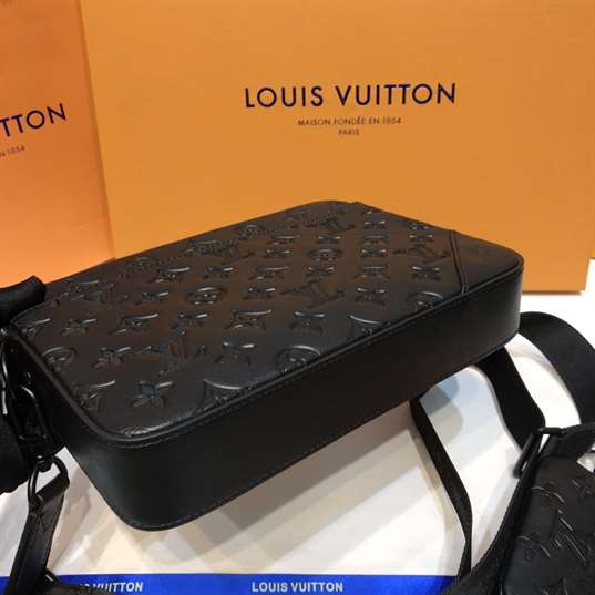 Louis Vuitotn Trunk Sling Bag - LMB288 - 4