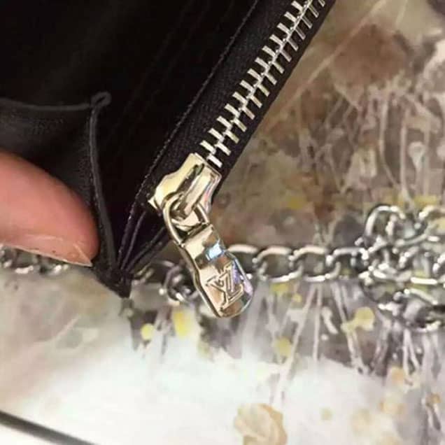Louis Vuitton Twist Chain Wallet - WPR109 - 9