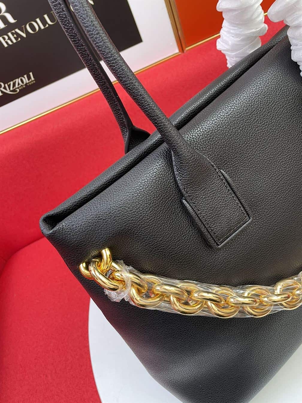 Bottega Veneta Women's Chain Tote in Black - PBV19 - 7