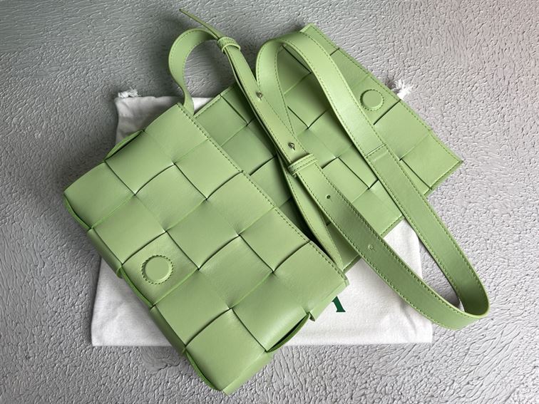 Bottega Veneta Women's Cassette in Pistachio - PBV10 - 7