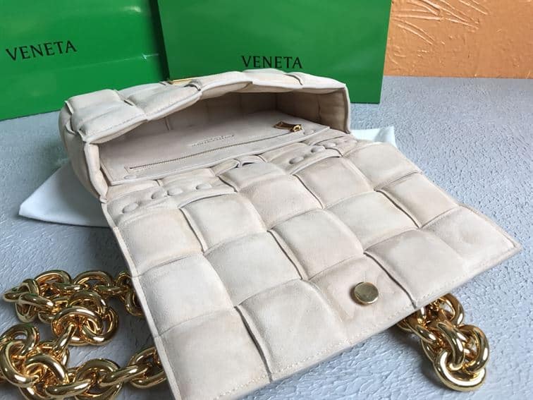 Bottega veneta Women's Chain Cassette in Porridge - PBV01 - 9