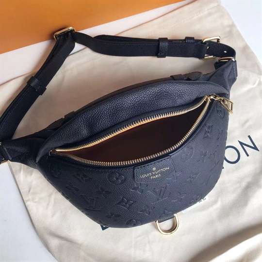 Louis Vuitton Discovery Bumbag - LBB310 - 3