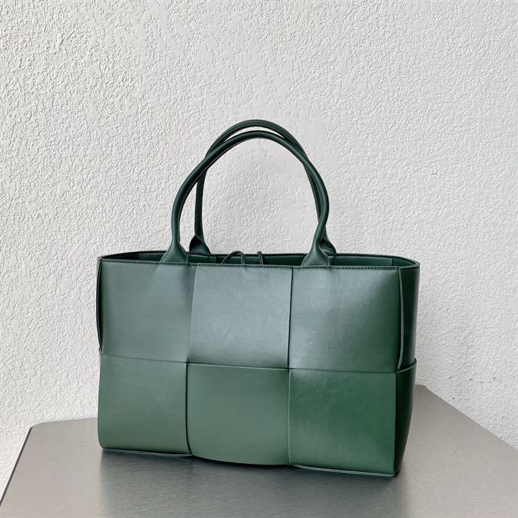 Bottega Veneta Women's Arco Tote in Raintree - PBV32 - 2